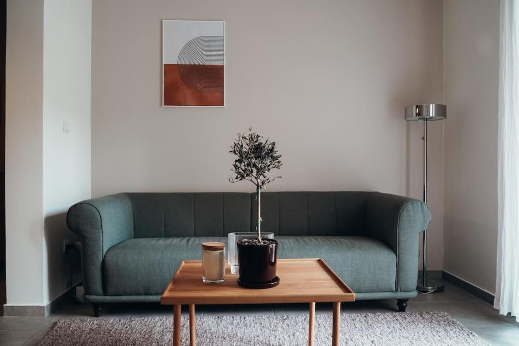 Charming Apartment In Keramikos Ateny Zewnętrze zdjęcie