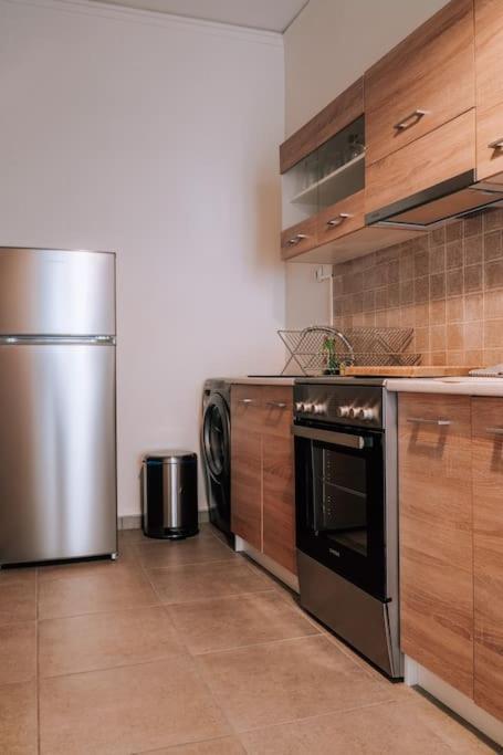 Charming Apartment In Keramikos Ateny Zewnętrze zdjęcie