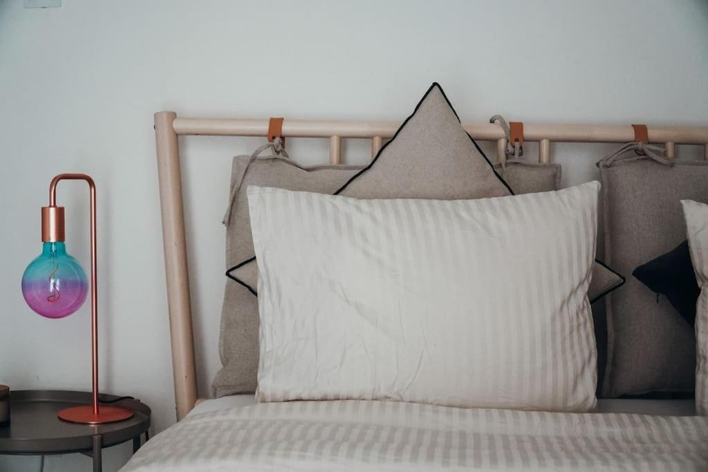 Charming Apartment In Keramikos Ateny Zewnętrze zdjęcie